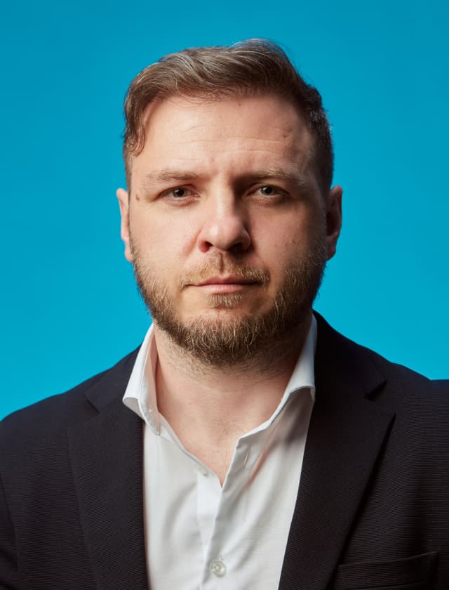 Anton Zhukov