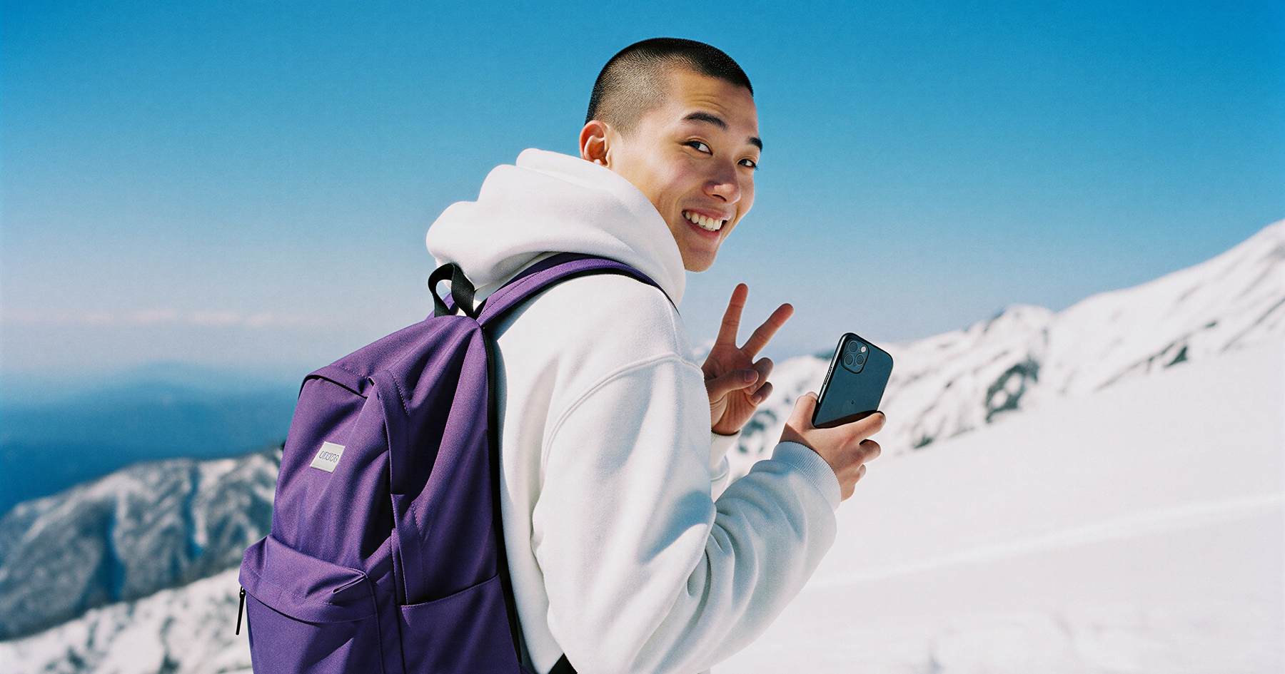 Creators Using DMs Grow 7x Faster — Here’s What They’re Doing Differently