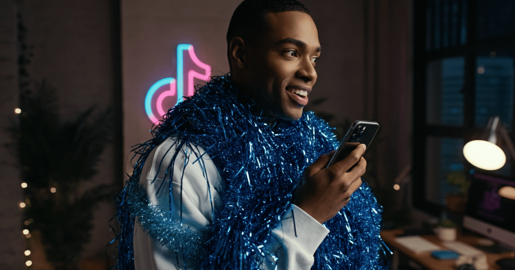 The TikTok Algorithm: What Works And How to Get More Views