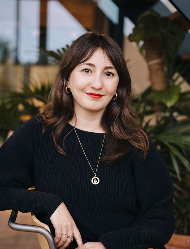 Ayse Schelhaas