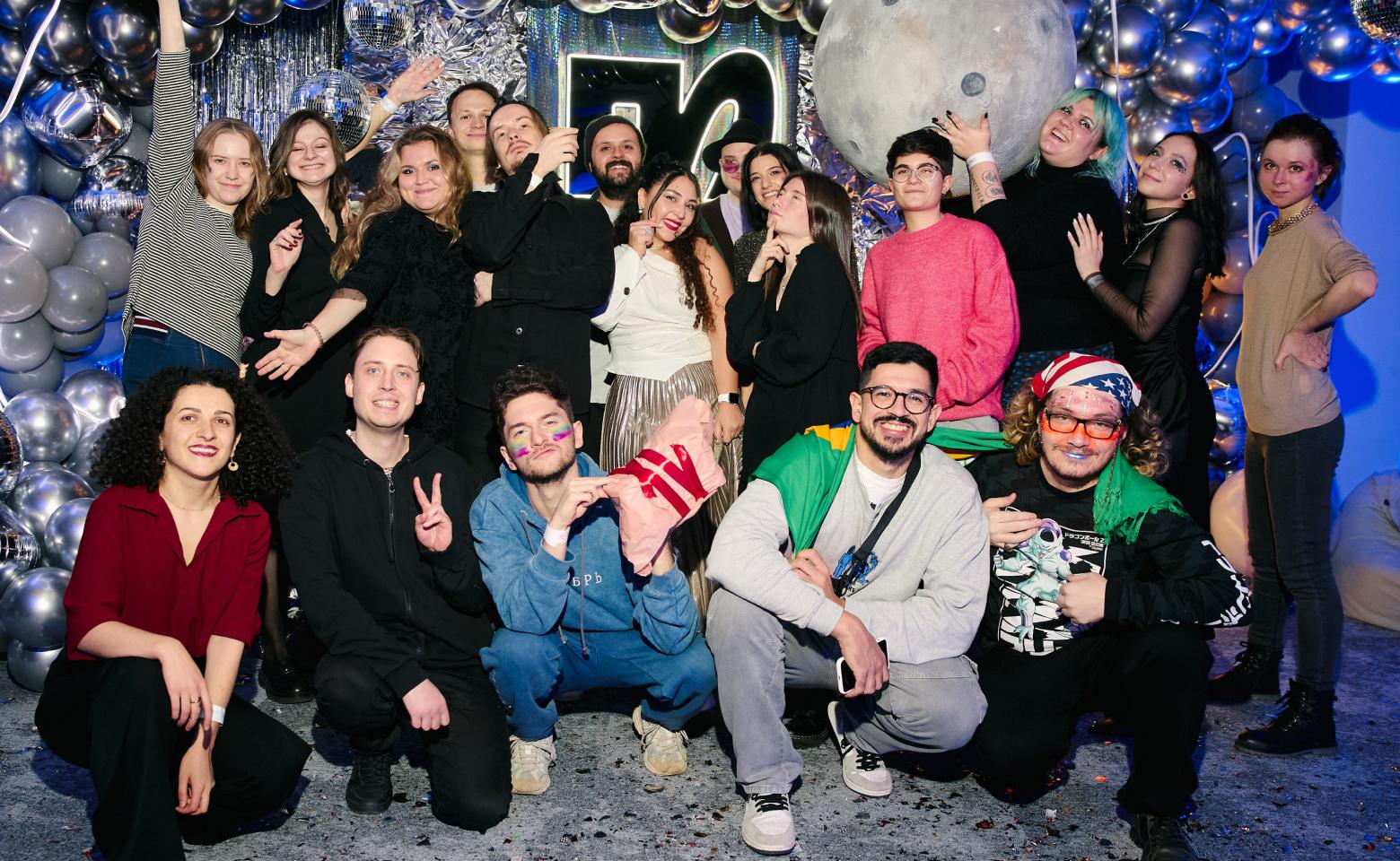 https://mccdn.me/martcdn/careers-next/pages/team/customer-experience/impact/05.jpg