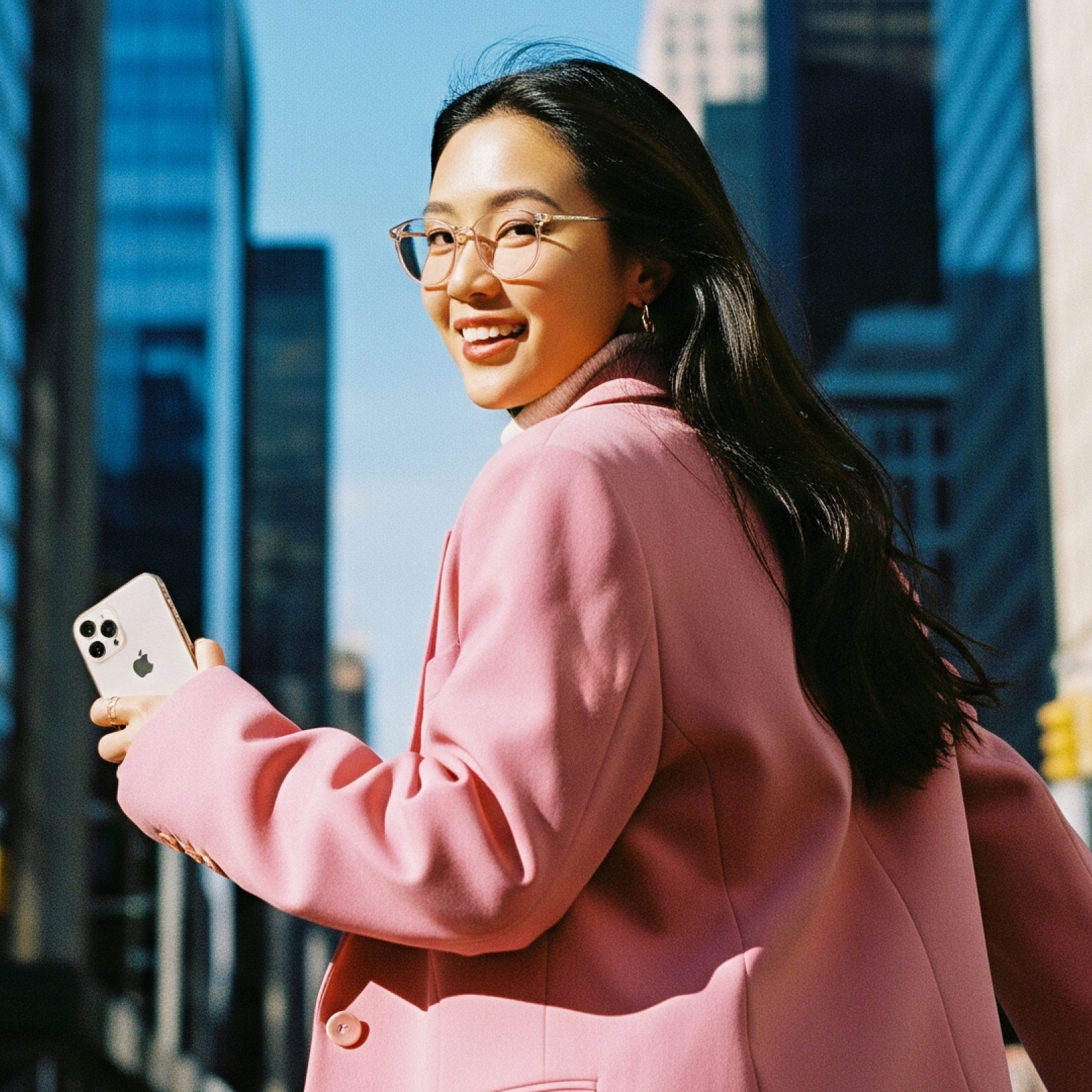It Goes Down in the DMs: How to Grow Your Audience on Instagram